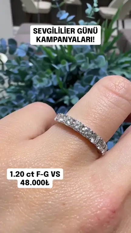 1.20 ct Yarımtur Pırlanta Yüzük videosundan kare
