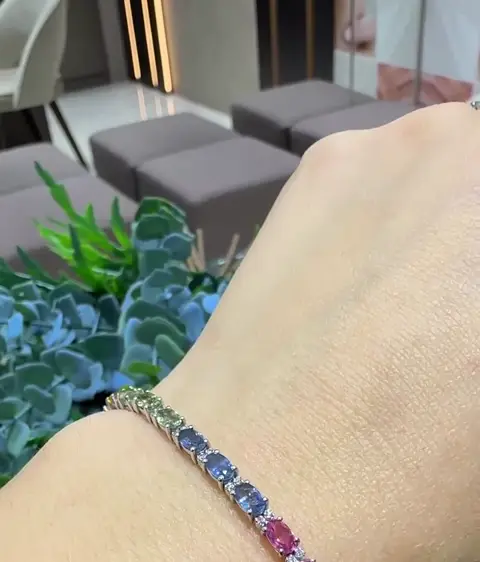 8.64 ct Safir ve 0.37 ct Pırlanta Bileklik