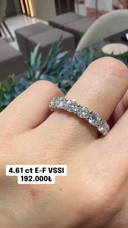 4.61 ct Tamtur Pırlanta Yüzük videosundan kare