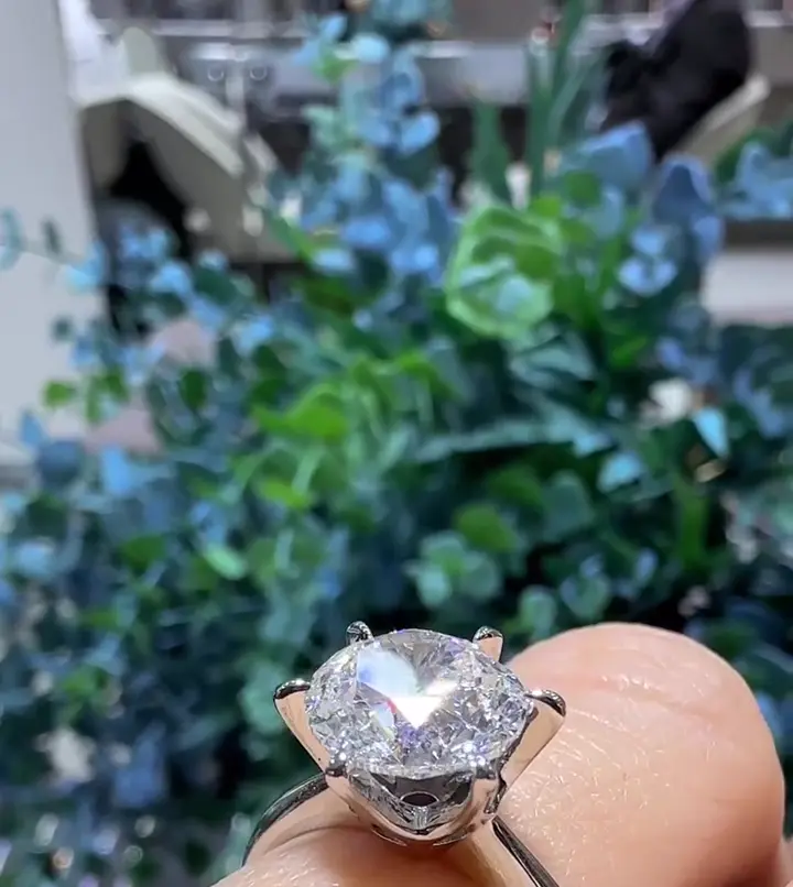 3.01 ct Tektaş Pırlanta Yüzük, görsel 1