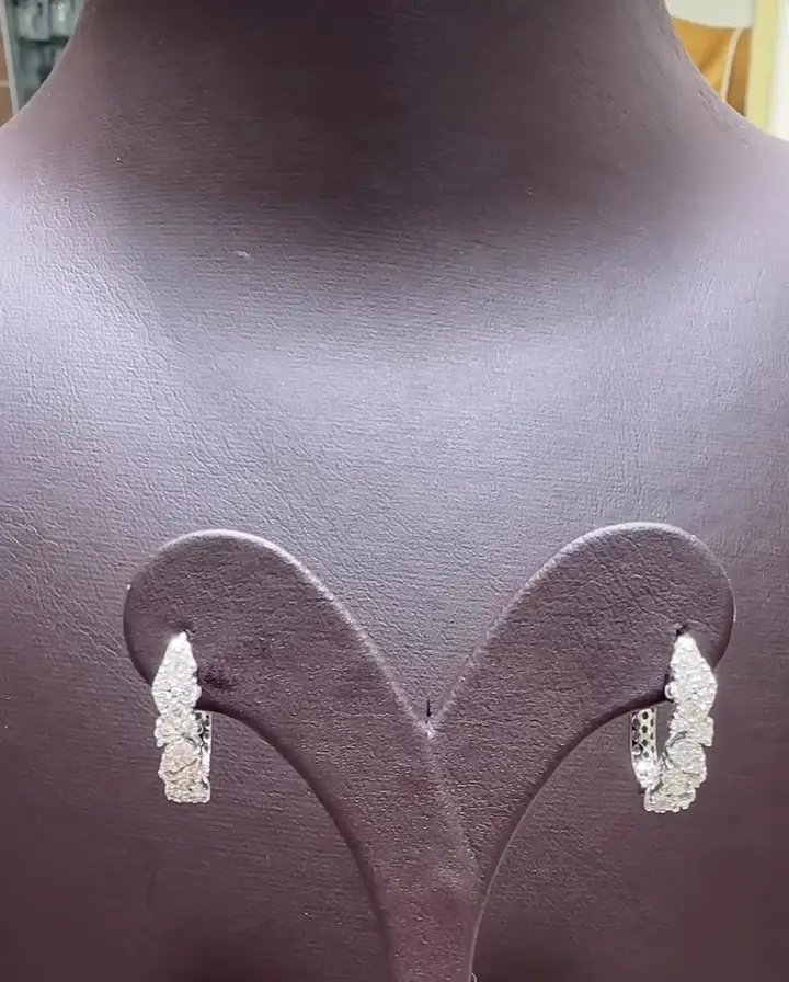 0.90 ct Tasarım Pırlanta Küpe, görsel 2