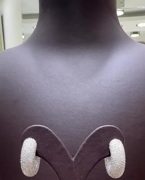 9.23 ct Pırlanta Küpe