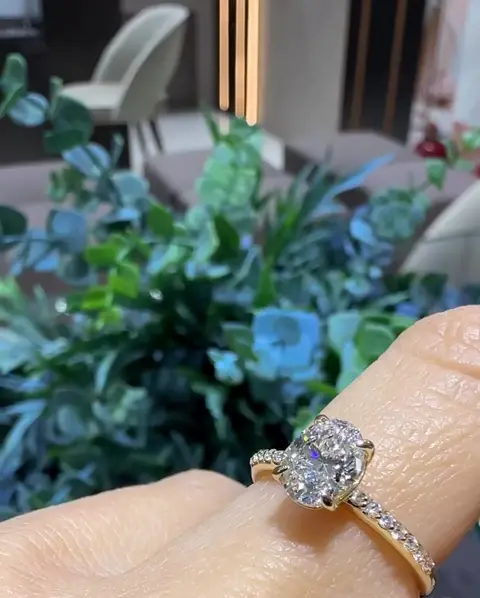 1.00-0.12 ct Tektaş Pırlanta Yüzük