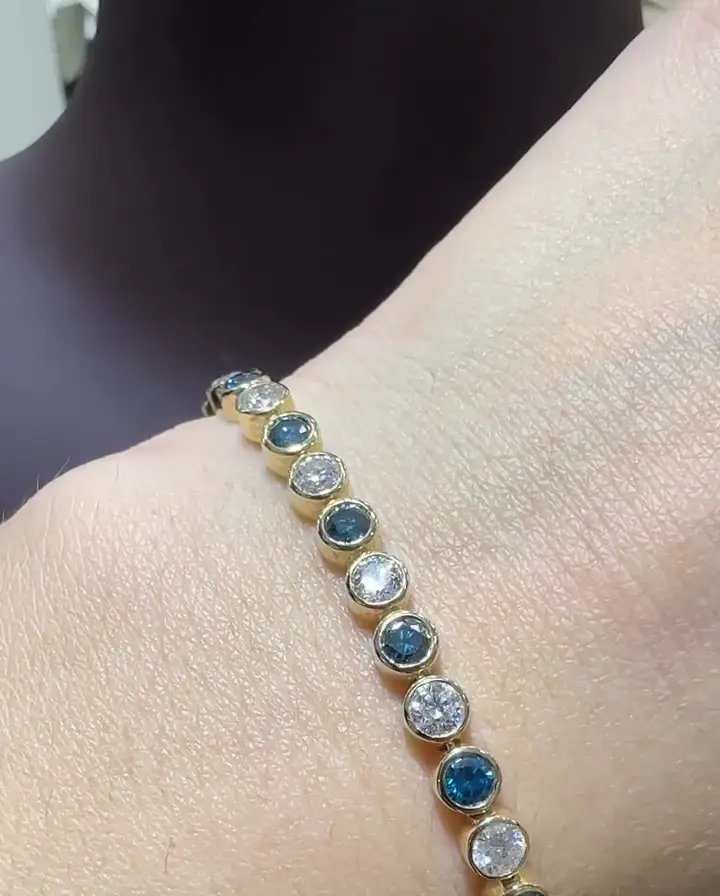 3.23 ct Blue Diamond ve 3.90 ct Pırlanta Bileklik, görsel 2