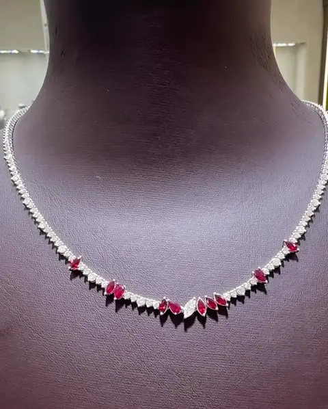 1.72 ct Yakut ve 2.67 ct Pırlanta Gerdanlık